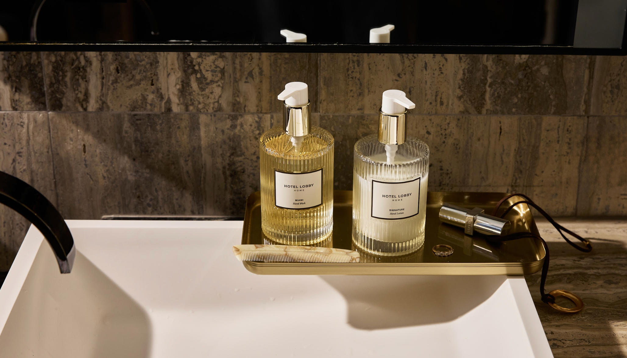 Confessions of a Candle Snob: Volume 15